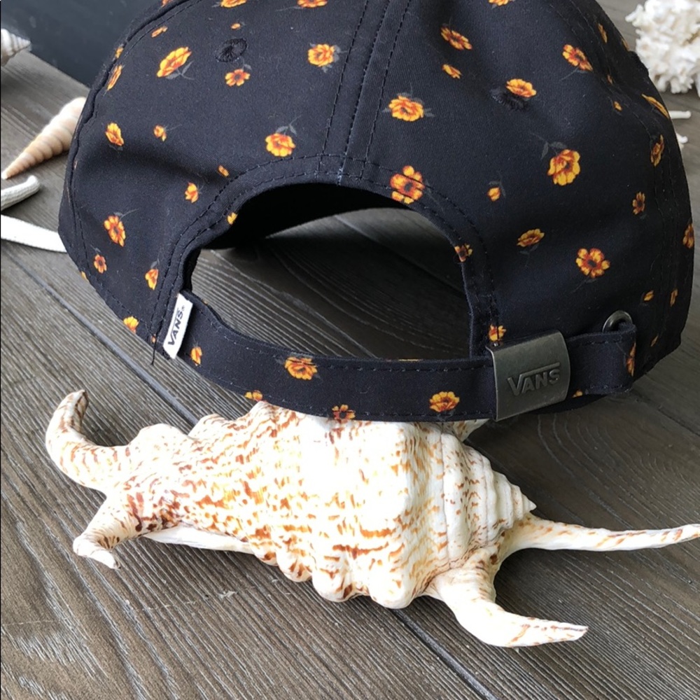 🌴🌼VANS- FLORAL HAT🌼🌴 - Picture 5 of 6